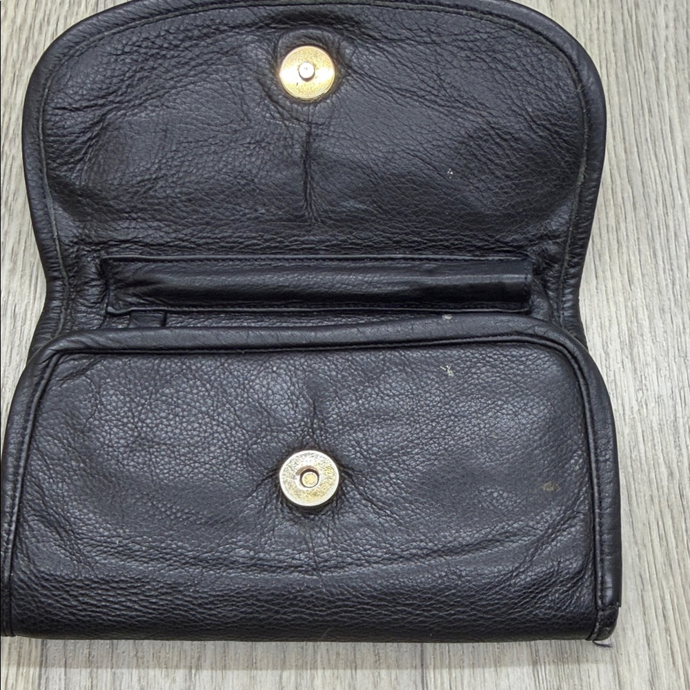 Black Leather Wallet - Picture 6 of 10
